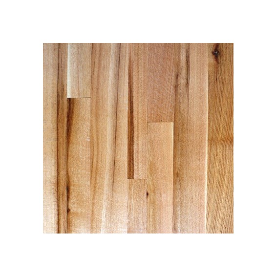 Red Oak Character Rift and Quartered Prefinished Engineered